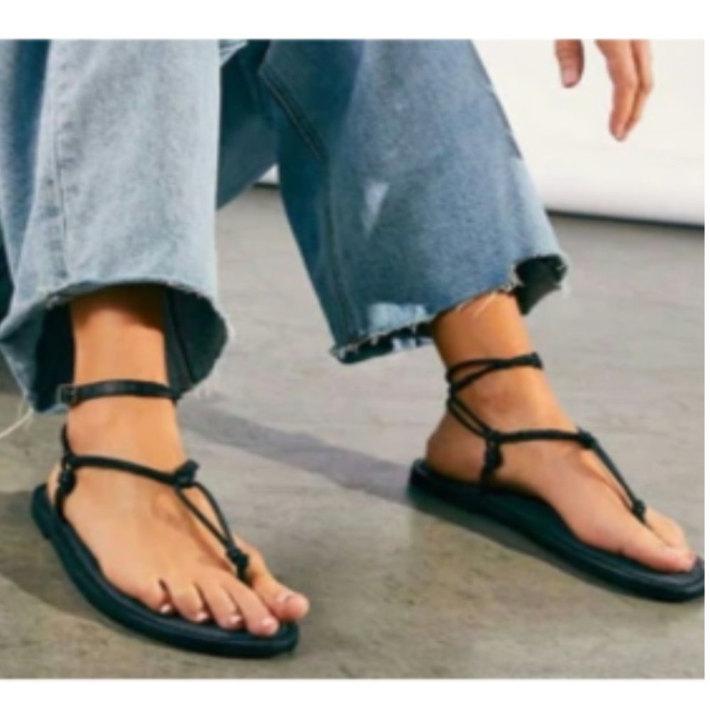 Free People Sandals "NEW" - Picture 14 of 15